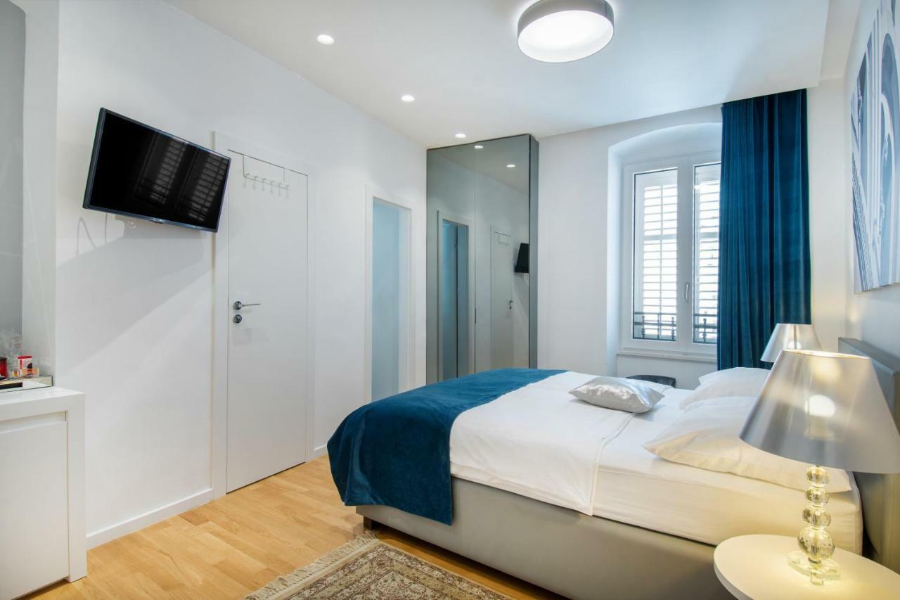 Luxury Rooms Paula Split Exterior photo